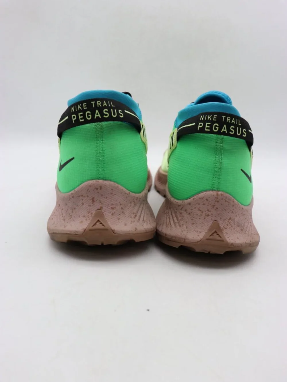 Nike Pegasus Trail 2 Men's Size 14 Barely Volt Athletic Sneakers CK4305-700